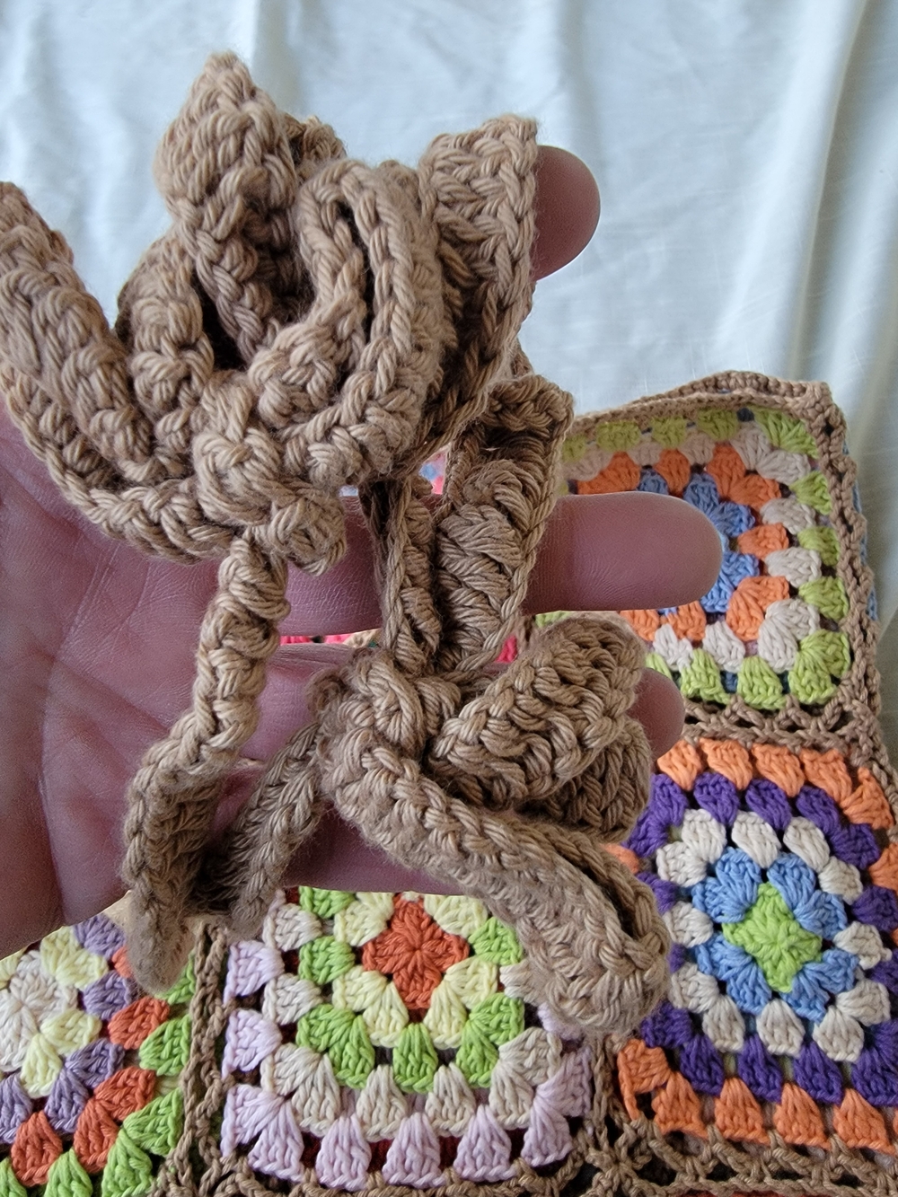 Tricia Fix Multicolor Crochet Granny Square Tote w/scarf Set Sample NO TAGS - Picture 5 of 13